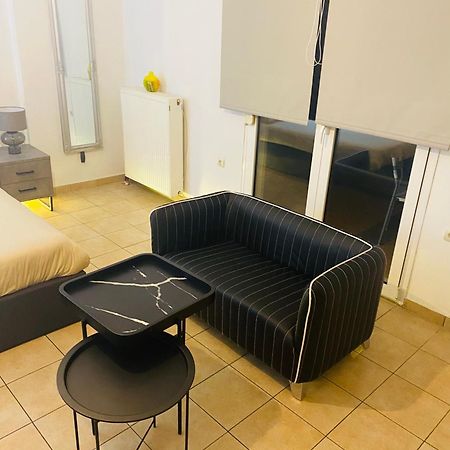 Central Appartment3 With Parking Лариса Екстериор снимка