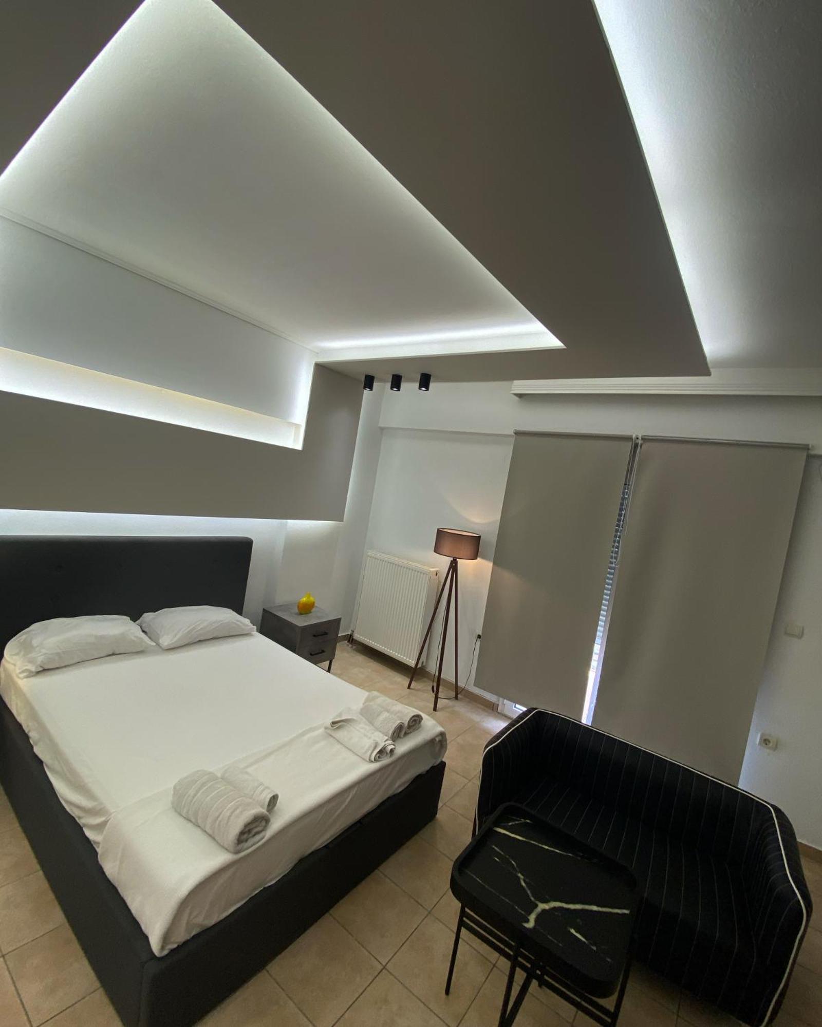 Central Appartment3 With Parking Лариса Екстериор снимка